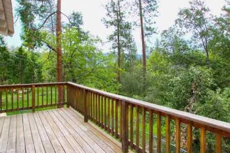 Apartment Red Door Fireplace Bbq 12 Mi To Yosemite Oakhurst